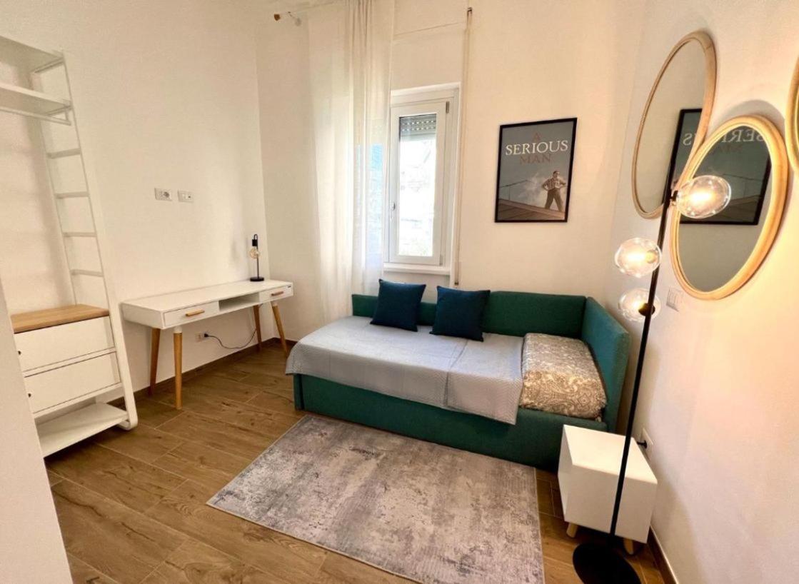 With Friends - 2 Bedrooms And Amazing Living Appartamento